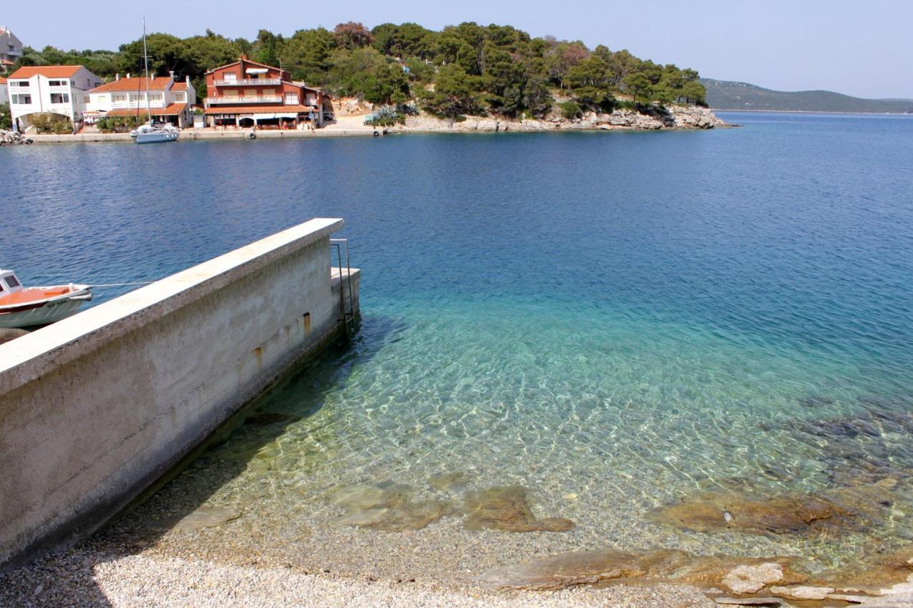 Apartments With A Parking Space Bozava, Dugi Otok - 8108 외부 사진